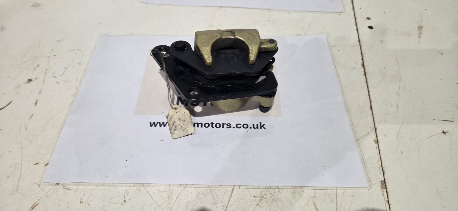 Yamaha YBR 2010 Front Brake Caliper - Image 3