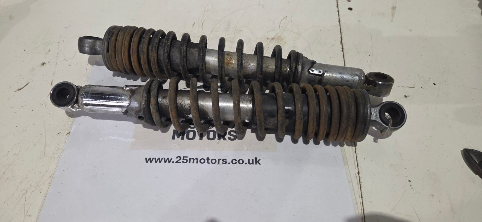 Yamaha YBR 2010 Rrar shock absorbers